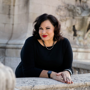 Angeline Boulley in paris